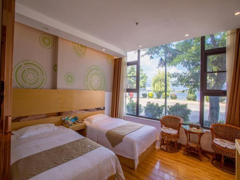 Greentree Inn Yunnan Dali Puhai Binhai Road Business Hotel Kültér fotó
